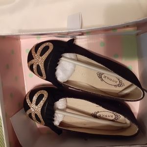 Girls black dress shoes